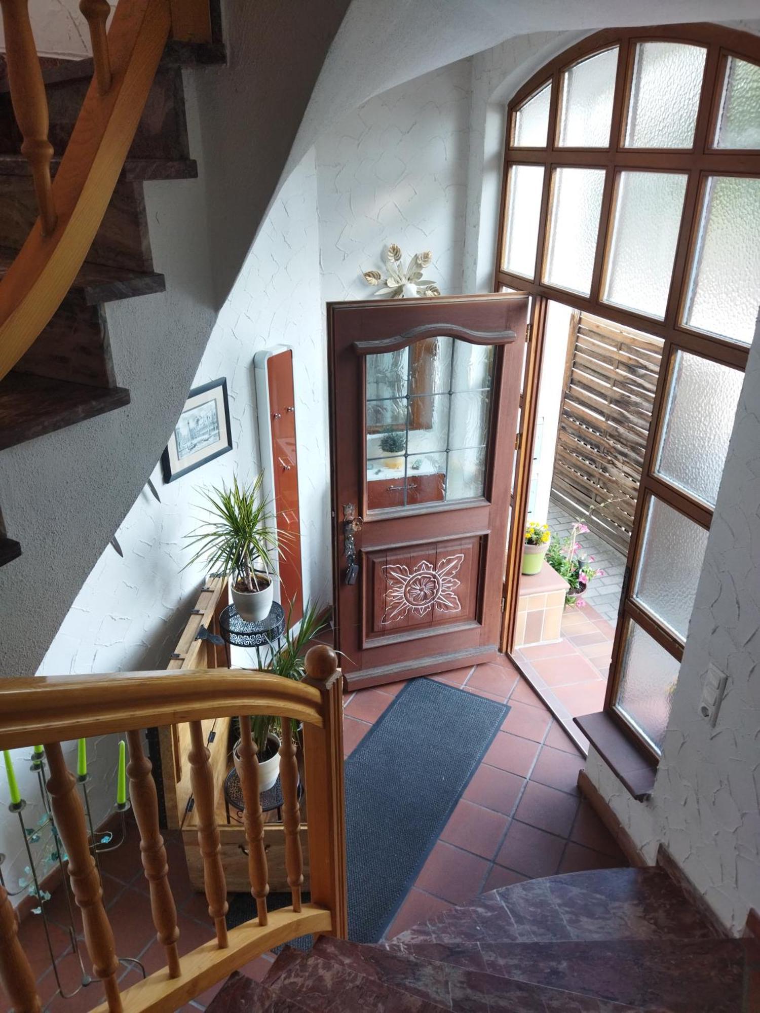 Aussergewoehnliche Atelierferienwohnung Mit Balkon An Der Donau Winzer Екстер'єр фото