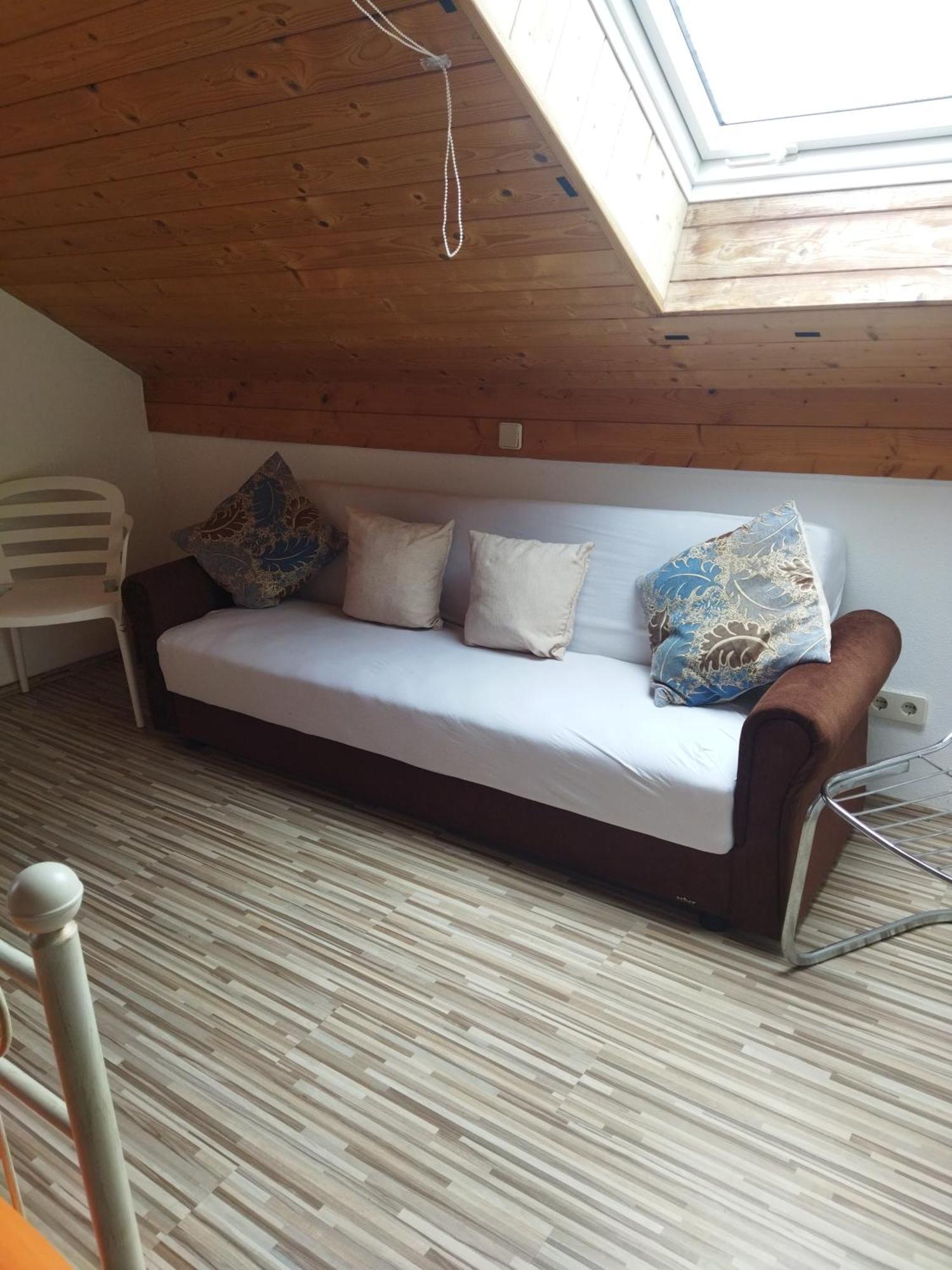 Aussergewoehnliche Atelierferienwohnung Mit Balkon An Der Donau Winzer Екстер'єр фото